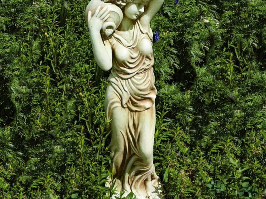 Garden Ornaments Brings The Most positive Vibe In The Garden Area